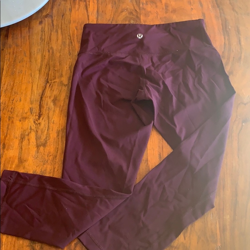 Maroon Lululemon Crop Leggings